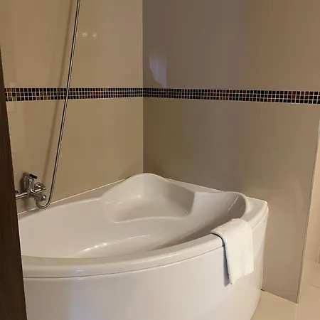 Hit Aparthotel