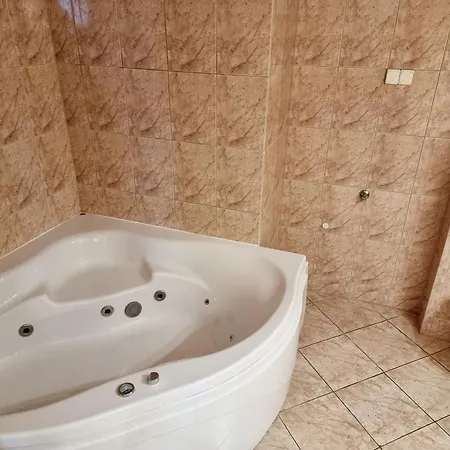 Aparthotel Hit Warsaw