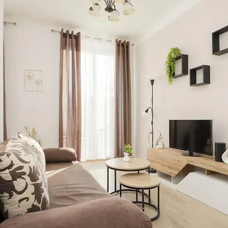 Apartament Cozy & Comfortable Grodeckiego By Renters *