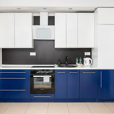 Aleja Krakowska Comfy Apartamento