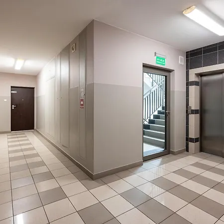 Aleja Krakowska Comfy Apartamento *