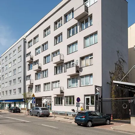 Piekna 2-bedroom Varsovie