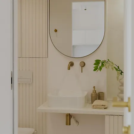 I Apartment