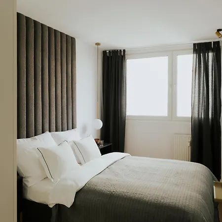 I Apartment