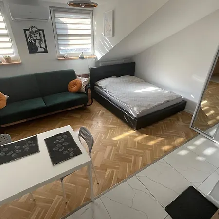 Apartment Kawalerka Premium A 29m2 - Po Remoncie - Nowa! Warschau