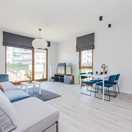 Apartament Superapart Herbu Janina 4, Wilanow, Szpital Medicover, Paley, Parking *