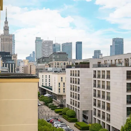 Centre Deluxe Varsovia