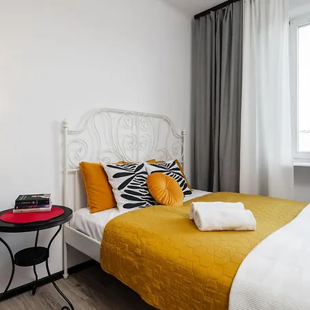 Apartment Rose Corner Rozana In The Heart Of Old Mokotow Warsaw