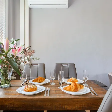 Apartament P&o Gierymskiego Warszawa