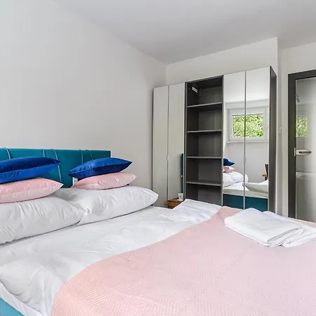 Apartament P&o Gierymskiego Warszawa
