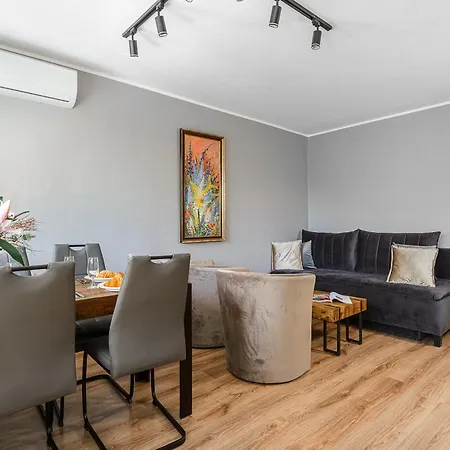 P&o Gierymskiego Apartament Warszawa