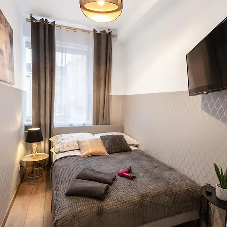 Lägenhet Clicktheflat Wolska Warszawa