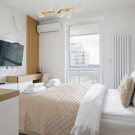 Apartamento Rentplanet - Wiktoryn Varsovia