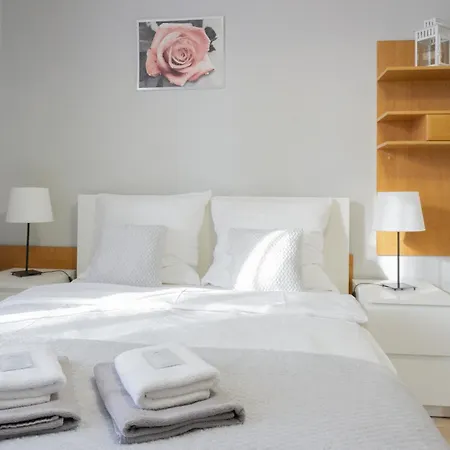 Sleep4you Centrum Apartmán *