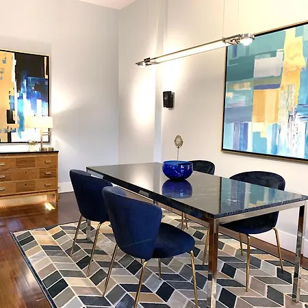 Mondrian Luxury & Old Town מלון דירות *