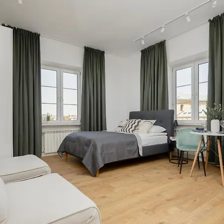 Appartement Heart Of The Old Town Royal By Renters Warschau