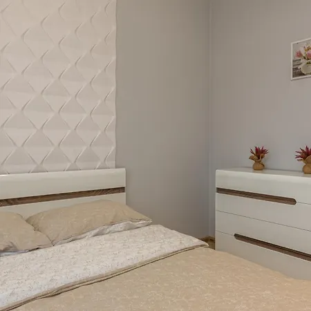 Galeria Rondo Wiatraczna Apartmán