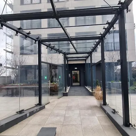 Apartamento Stadion Narodowy Targowa 5, Zamoyskiego 37