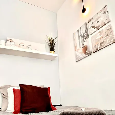 Lägenhet Super 1 Bed In Center *