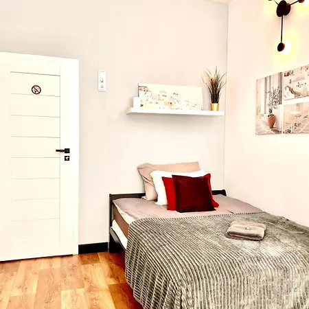 Lägenhet Super 1 Bed In Center Warszawa