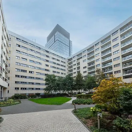 Lägenhet - Great Location- Cozy One Bedroom Apartment- Wronia 45 Warszawa