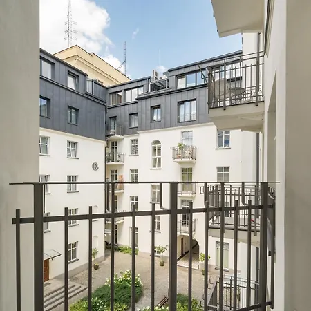 Wilcza Centre Deluxe Apartamento *