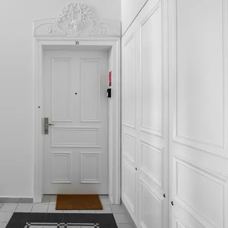 Apartamento Wilcza Centre Deluxe *