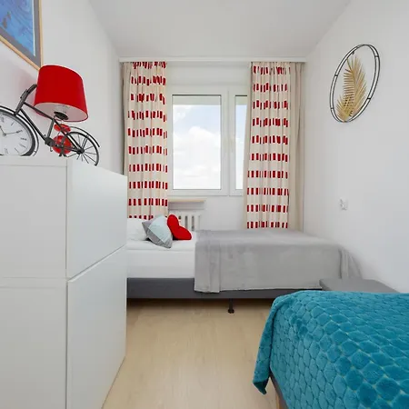 Apartamento Comfortable One-bedroom Mokotow By Renters Varsovia