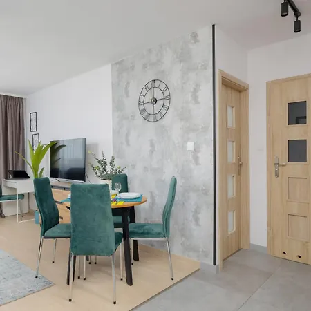 Comfortable One-bedroom Mokotow By Renters