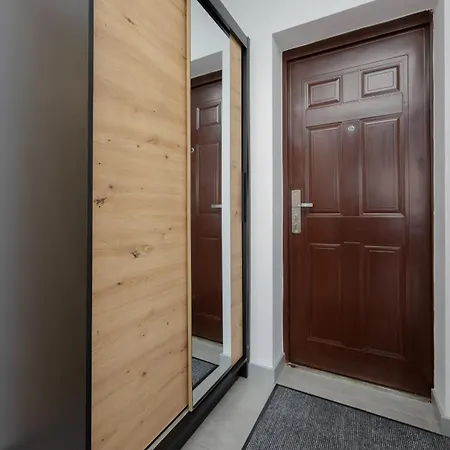 Apartamento Comfortable One-bedroom Mokotow By Renters