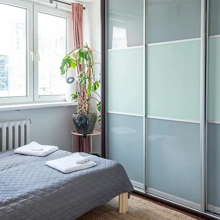 Apartamento Iron Sunset Varsovia