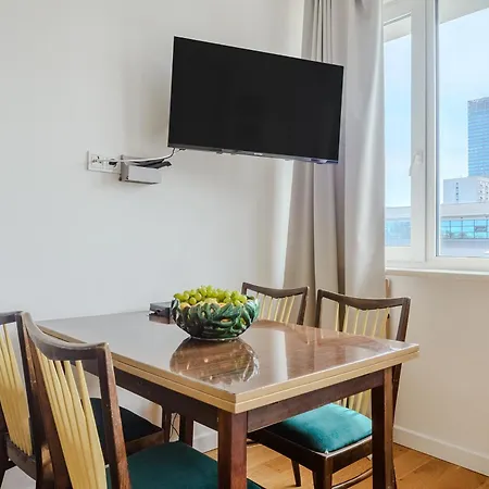 Apartment Shortstaypoland Plac Mirowski