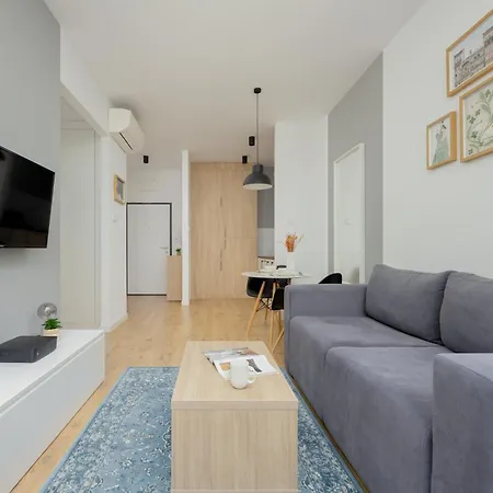 Wola Pet-friendly With Ac Slawinska By Renters 公寓