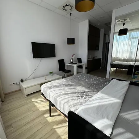 Апартаменты Zlatarooms 210 *
