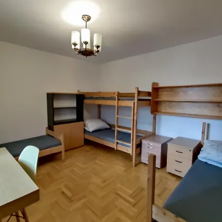 Lubava Warschau