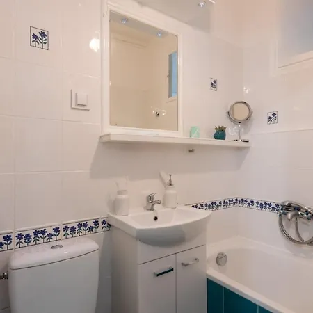 Na Muranowie - Mieszkanie Z Historia I In Muranow - A Flat With History Daire