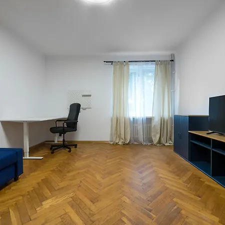 Appartement Very Quiet Flat In The Old Town Warschau