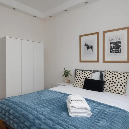 Appartement Royal Wilanow 2-bedroom *