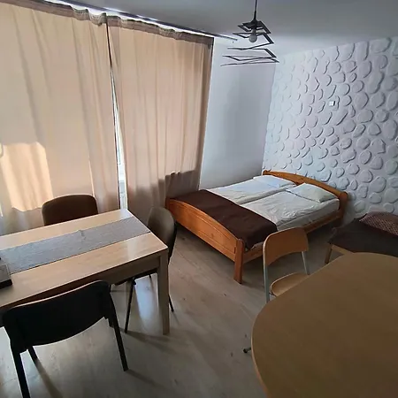Zlota Center Апартаменты Варшава