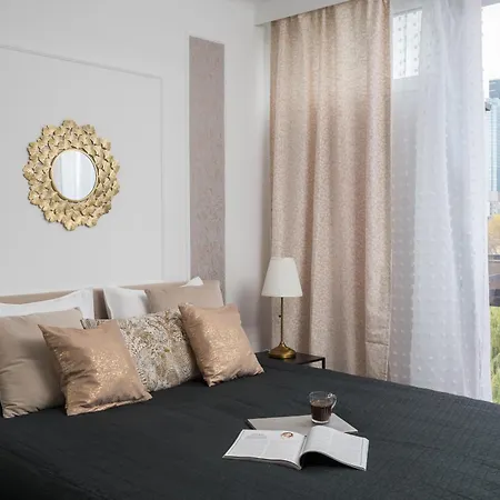 Апартаменты So Chic! 2-Bedroom Urban Suite 900M To Central Station Metro Rondo Onz