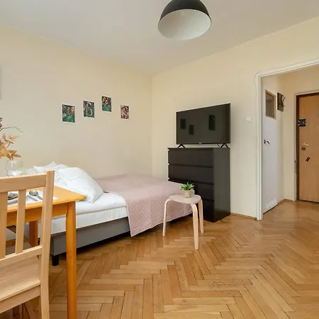 Przytulne W Centrum Warszawy Z Widokiem Na Miasto, Wanna I Balkonem By Rent Like Apartmán