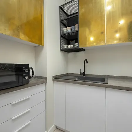 Dwupietrowy Dla 7 Osob Z Ogrodkiem By Renters * Warszawa