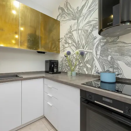 Dwupietrowy Dla 7 Osob Z Ogrodkiem By Renters Apartament