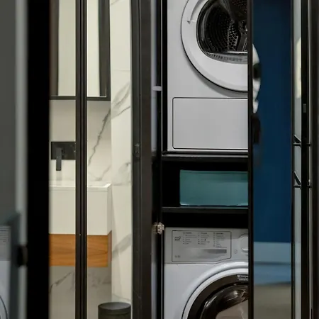 Apartament Dwupietrowy Dla 7 Osob Z Ogrodkiem By Renters Warszawa