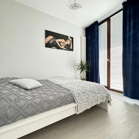 Апартаменты Two Triton Park Варшава