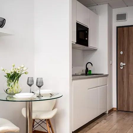 Prymasa Tysiaclecia 83a Free Garage By Perfect Apartamento
