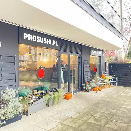 Superior Komputerowa, 4 Rooms, 3 Bedrooms, Airport-city Train, Metro! 24h Reception! Apartament Warszawa