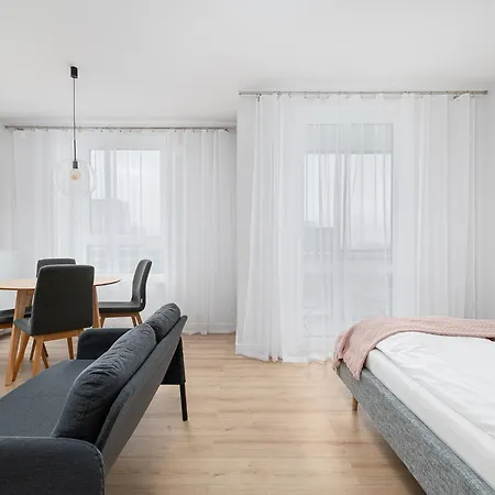 Rentplanet - Wiktoryn Apartamento
