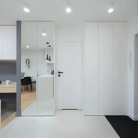 Grzybowska Modern In The Center Of By Renters 公寓 *
