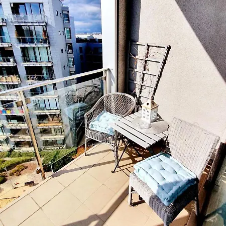 Apartamento Homecomfort Adonis